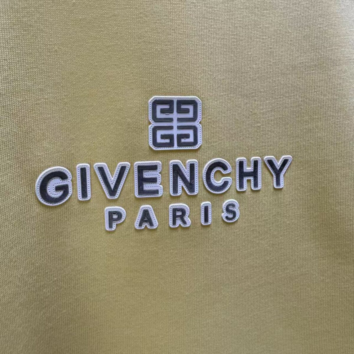 P75 GIVENC* 纪梵希* 2026春夏新款短袖T恤 定制纯棉字母logo厚板 颜色：黑色 白色 深红 黄色 码数：S M L XL XXL