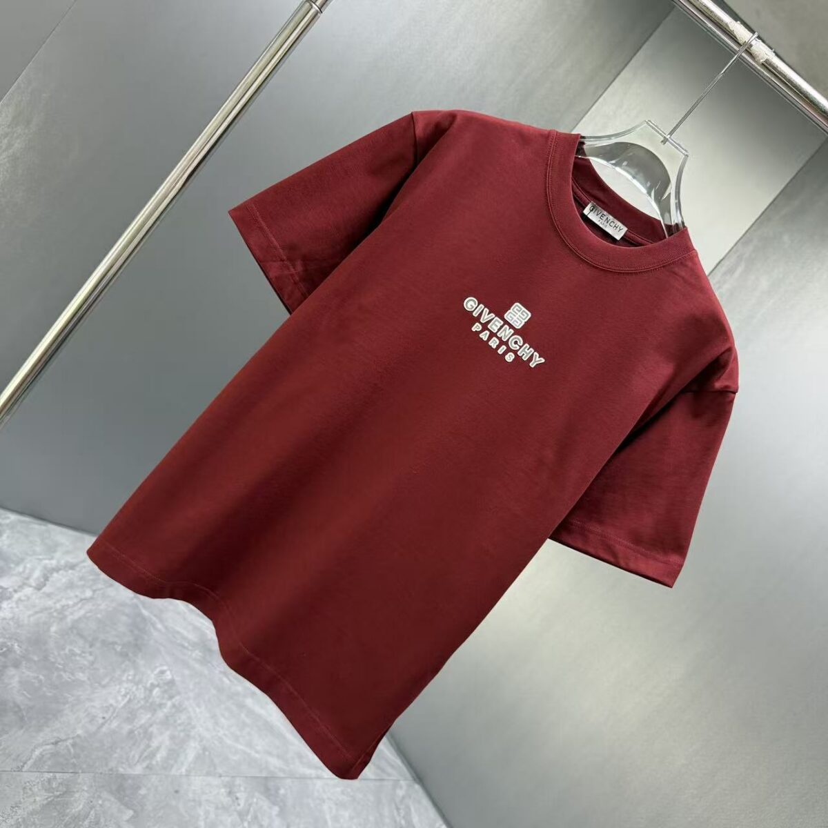 P75 GIVENC* 纪梵希* 2026春夏新款短袖T恤 定制纯棉字母logo厚板 颜色：黑色 白色 深红 黄色 码数：S M L XL XXL