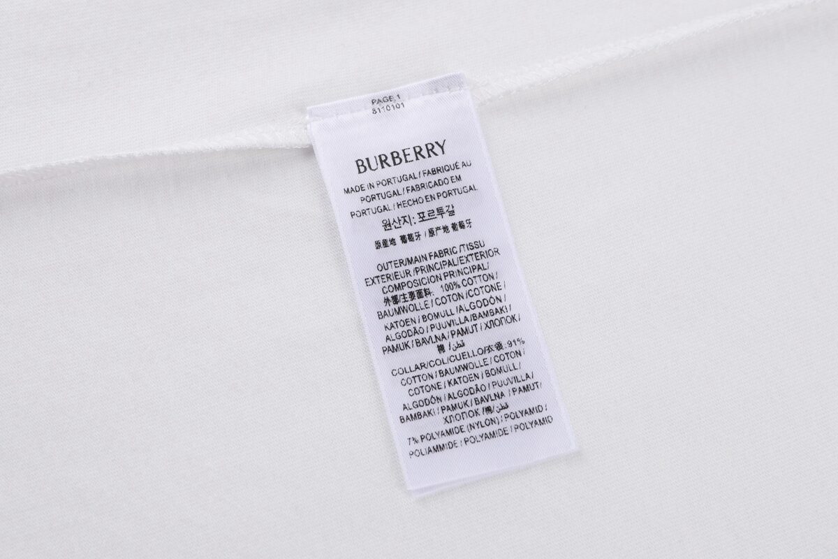 P65 款号：mm130 BURBERRY 巴宝莉25SS圆领格纹装饰棉质短袖T恤衫 -正品4050购入 -32支双股平纹匹马棉220克 -扁机罗纹 -罗纹提花 -面料酵洗 -定制1：1商标 -尺码：S M L XL