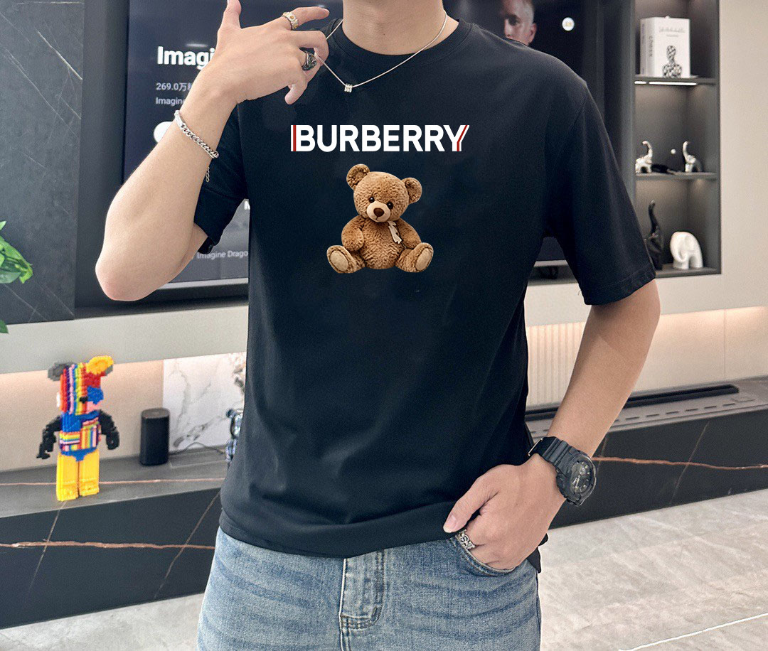 P70 Burberry/巴宝莉 印花Logo百搭潮流短袖T恤男女同款 吊牌 领标 水洗唛 三标齐全 定织定染280克精梳棉面料 尺码：S-XXL
