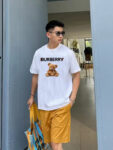 P70 Burberry/巴宝莉 印花Logo百搭潮流短袖T恤男女同款 吊牌 领标 水洗唛 三标齐全 定织定染280克精梳棉面料 尺码：S-XXL