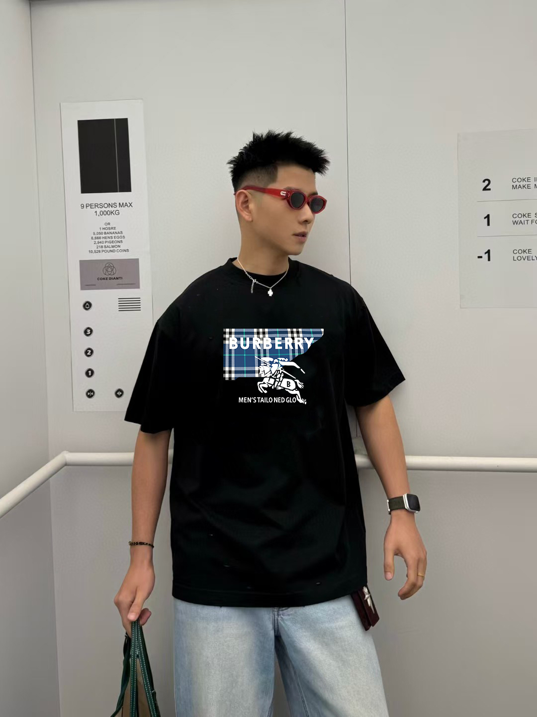 P70 Burberry/巴宝莉 印花Logo百搭潮流短袖T恤男女同款 吊牌 领标 水洗唛 三标齐全 定织定染280克精梳棉面料 尺码：S-XXL