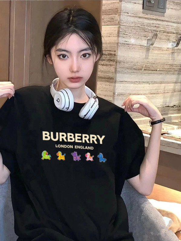 P70 Burberry/巴宝莉 印花Logo百搭潮流短袖T恤男女同款 吊牌 领标 水洗唛 三标齐全 定织定染280克精梳棉面料 尺码：S-XXL