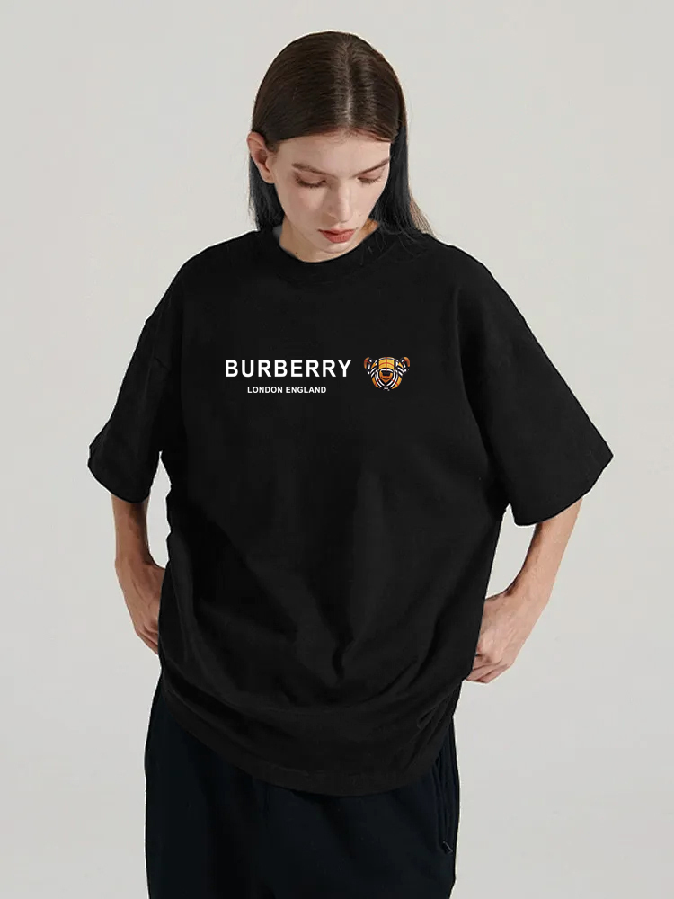 P70 Burberry/巴宝莉 印花Logo百搭潮流短袖T恤男女同款 吊牌 领标 水洗唛 三标齐全 定织定染280克精梳棉面料 尺码：S-XXL