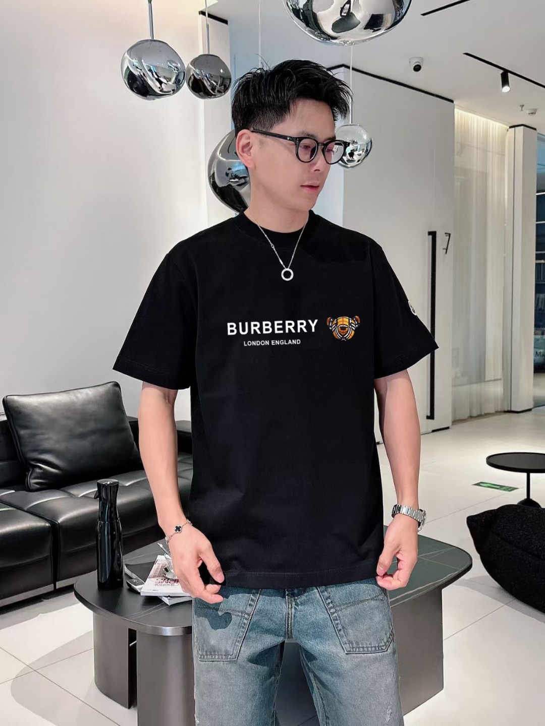 P70 Burberry/巴宝莉 印花Logo百搭潮流短袖T恤男女同款 吊牌 领标 水洗唛 三标齐全 定织定染280克精梳棉面料 尺码：S-XXL