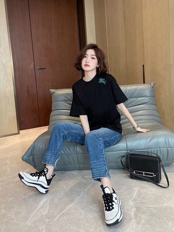 P70 Burberry/巴宝莉 印花Logo百搭潮流短袖T恤男女同款 吊牌 领标 水洗唛 三标齐全 定织定染280克精梳棉面料 尺码：S-XXL