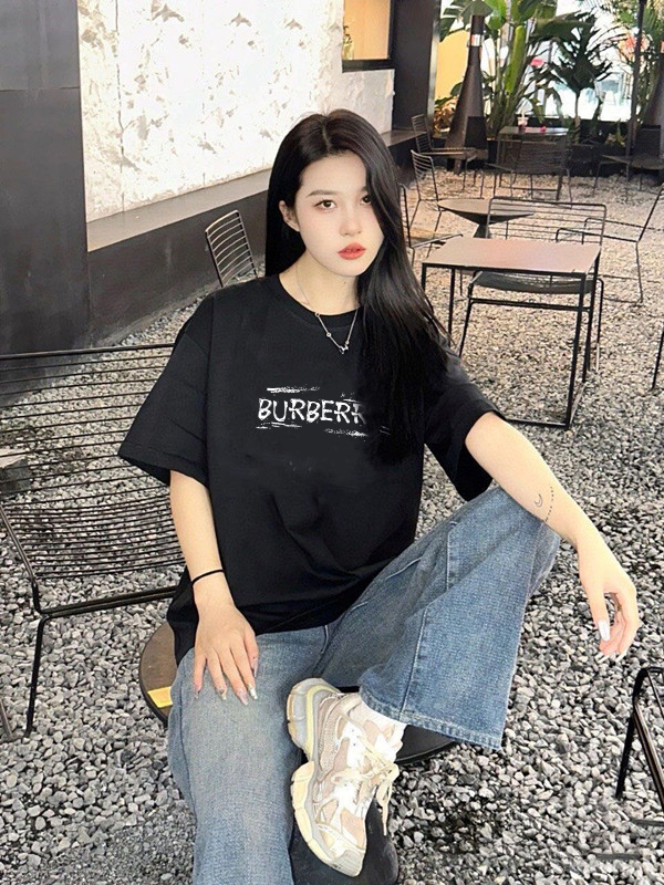 P70 Burberry/巴宝莉 印花Logo百搭潮流短袖T恤男女同款 吊牌 领标 水洗唛 三标齐全 定织定染280克精梳棉面料 尺码：S-XXL