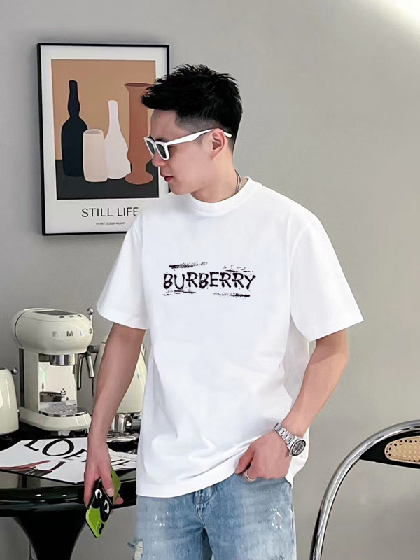 P70 Burberry/巴宝莉 印花Logo百搭潮流短袖T恤男女同款 吊牌 领标 水洗唛 三标齐全 定织定染280克精梳棉面料 尺码：S-XXL