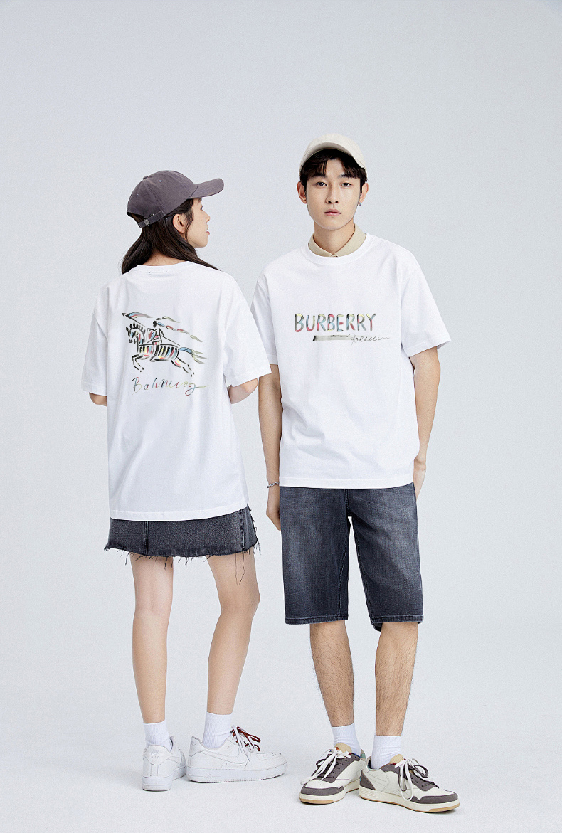 P70 Burberry/巴宝莉 印花Logo百搭潮流短袖T恤男女同款 吊牌 领标 水洗唛 三标齐全 定织定染280克精梳棉面料 尺码：S-XXL