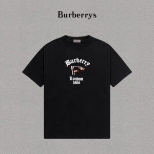 weigou_203853_0_074f10a3f2 P70 Burberry/巴宝莉 印花Logo百搭潮流短袖T恤男女同款 吊牌 领标 水洗唛 三标齐全 定织定染280克精梳棉面料 尺码:S-XXL