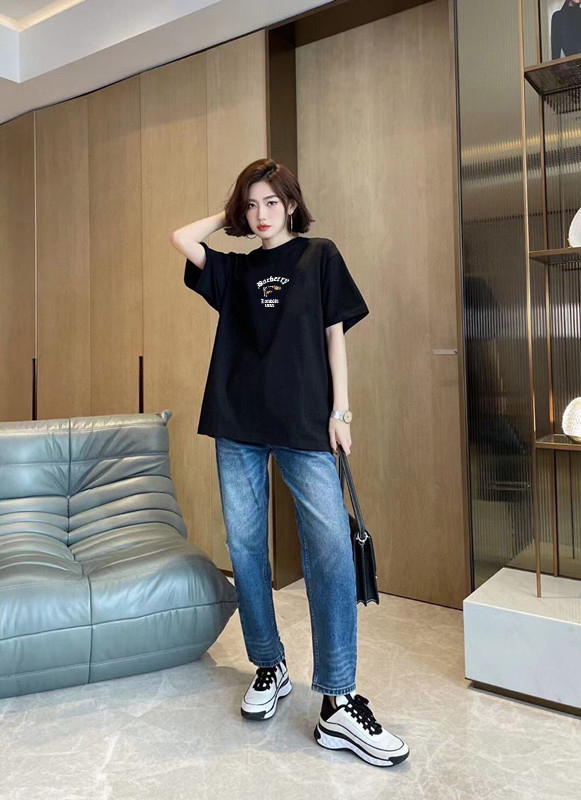 P70 Burberry/巴宝莉 印花Logo百搭潮流短袖T恤男女同款 吊牌 领标 水洗唛 三标齐全 定织定染280克精梳棉面料 尺码：S-XXL
