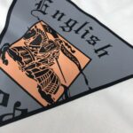 weigou_203935_5_d15b3fc1b5 P75 💥 BURBERRY 巴宝莉 夏季新款圆领短袖T恤!270克重磅高端纯棉面料,手感质感都极完美!修身裁剪设计干净利落!时尚又好看!走线做工非常精致!版型效果超赞!而且透气性能超强!任何年龄阶段都可轻松驾驭,男士衣橱里必备的单品。 颜色: 米白 黑色 码数:M-3XL (下单请报身高体重)