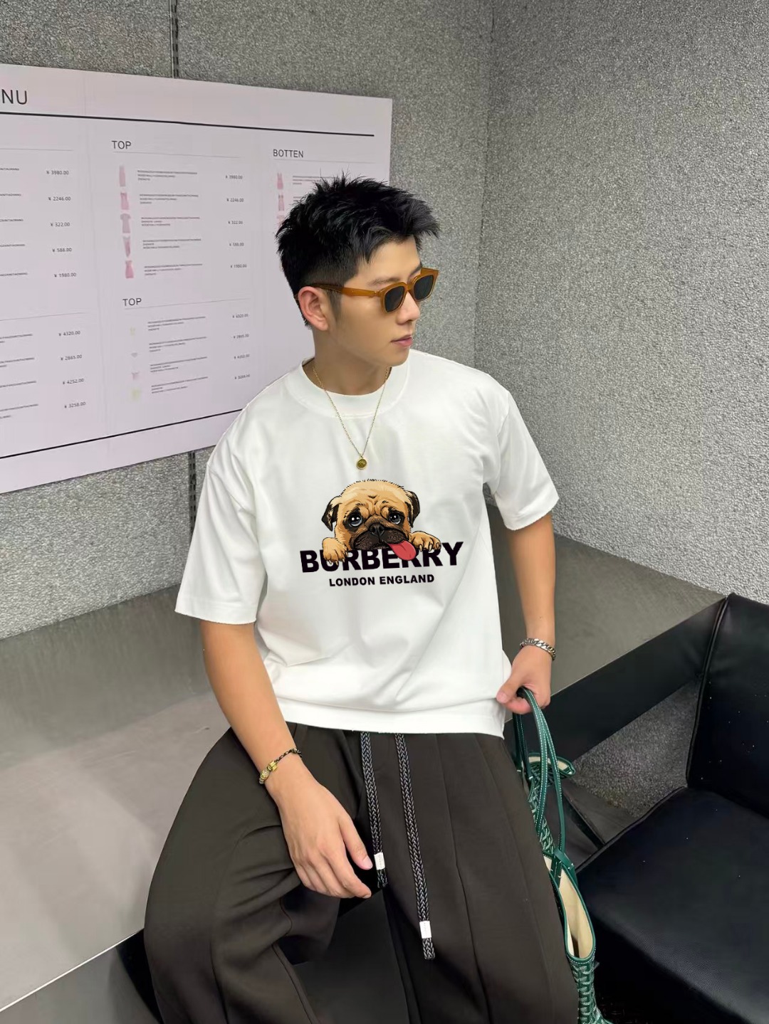 P70 Burberry/巴宝莉 印花Logo百搭潮流短袖T恤男女同款 吊牌 领标 水洗唛 三标齐全 定织定染280克精梳棉面料 尺码：S-XXL