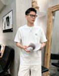 P75 bbr～刺绣战马logo图案，官方同款 2026春夏新款 280g7A抗菌短袖tee 负离子上身十分舒适，男女同款，落肩宽松版型 颜色: 黑色 白色 咖啡色 尺码：S（90-130斤） M（125-150斤） L（135-165斤） XL（160-190斤） XXL（185-220斤）