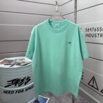 P75 BBR 巴宝*莉 2026春夏款 经典简约战马刺绣工艺 定制双纱平纹纯棉面料 短袖T恤 男女同款 颜色：黑色 白色 紫色 紫色 绿色 尺码： S （90-130斤） M （120-150斤） L （140-165斤） XL （160-180斤） XXL （180-210斤）