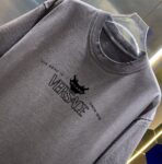 P80 VERSACE*范思*哲2026ss夏季上新 重磅推出320克重高密度面料短袖t恤 吊牌 领标 洗水唛 三标齐全 颜色: 洗水黑色 洗水白色 洗水灰 褐色 码数: S M L XL XX