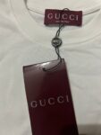 P65 GUCCI古奇 刺绣款 2026春夏经典圆领短袖T恤采用280克双纱精棉，衣服偏厚使整体高透气和柔软性，高版本，三标齐全！男女同款 颜色：白色 黑色 杏色 灰色 -尺码：S M L Xl