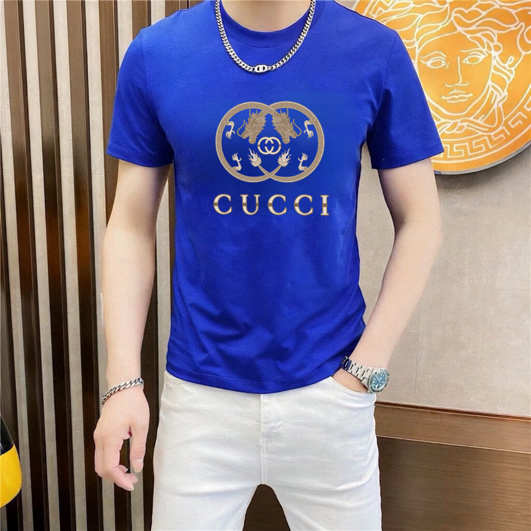 weigou_207291_0_40ceb72e55 P70 品牌: 古奇 (胖子福音)原单男士休闲短袖T恤,2026春夏新品,定制胸前顶级logo 工艺、搭配整件细节 品质及剪裁设计都堪称一流,定制进口丝光棉面料!型格十足,配色轻熟百搭。M-5XL(穿到220斤)