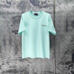 P75 GUCCI* 古驰* 2026新款 精致绣花小logo 300g短袖t恤 宽松版型男女同款 尺码 S M L XL XXL 黑色 浅黄色 紫色 湖水绿
