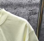 P75 GUCCI* 古驰* 2026新款 精致绣花小logo 300g短袖t恤 宽松版型男女同款 尺码 S M L XL XXL 黑色 浅黄色 紫色