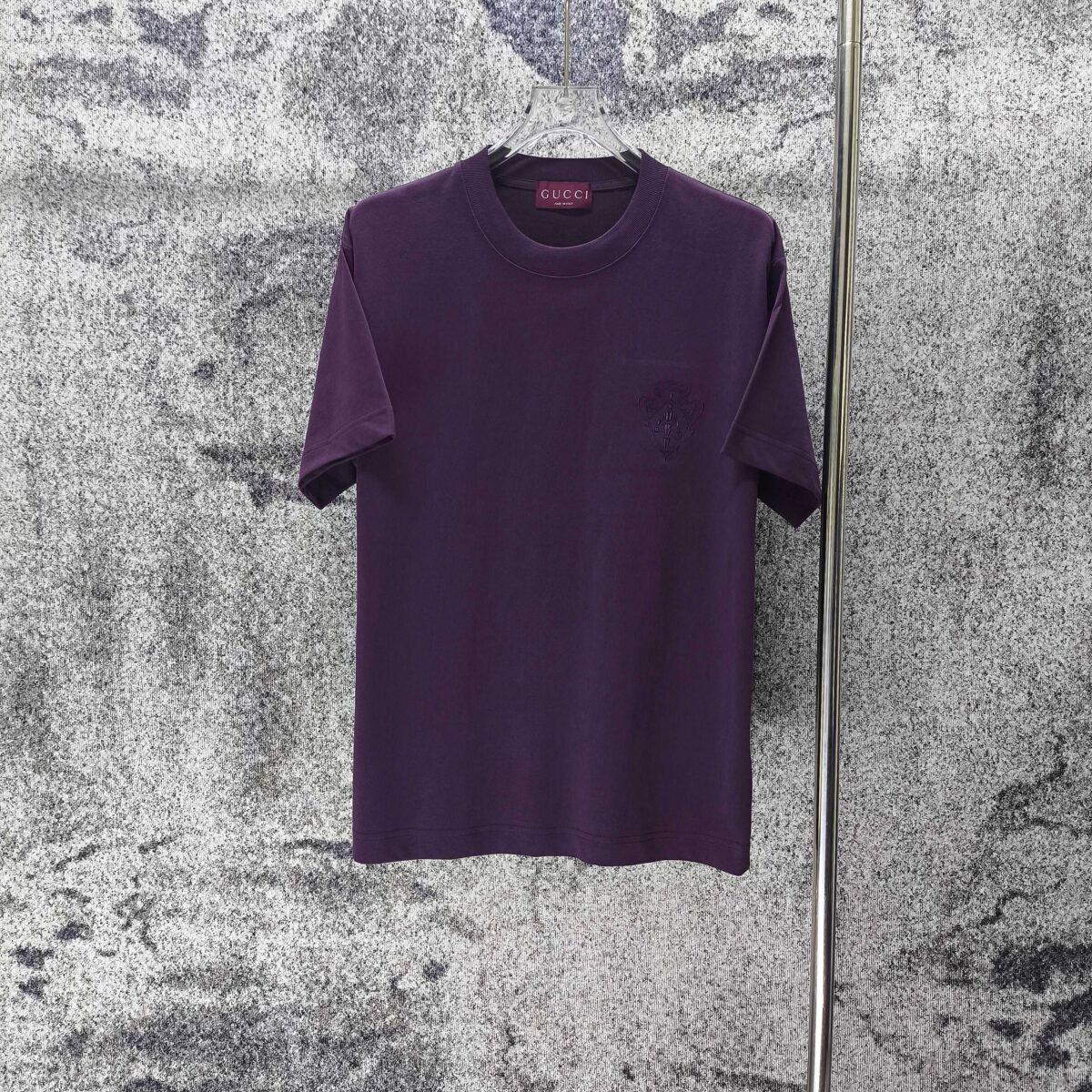 P75 GUCCI* 古驰* 2026新款 精致绣花小logo 300g短袖t恤 宽松版型男女同款 尺码 S M L XL XXL 黑色 浅黄色 紫色