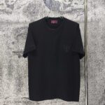 P75 GUCCI* 古驰* 2026新款 精致绣花小logo 300g短袖t恤 宽松版型男女同款 尺码 S M L XL XXL 黑色 浅黄色 紫色