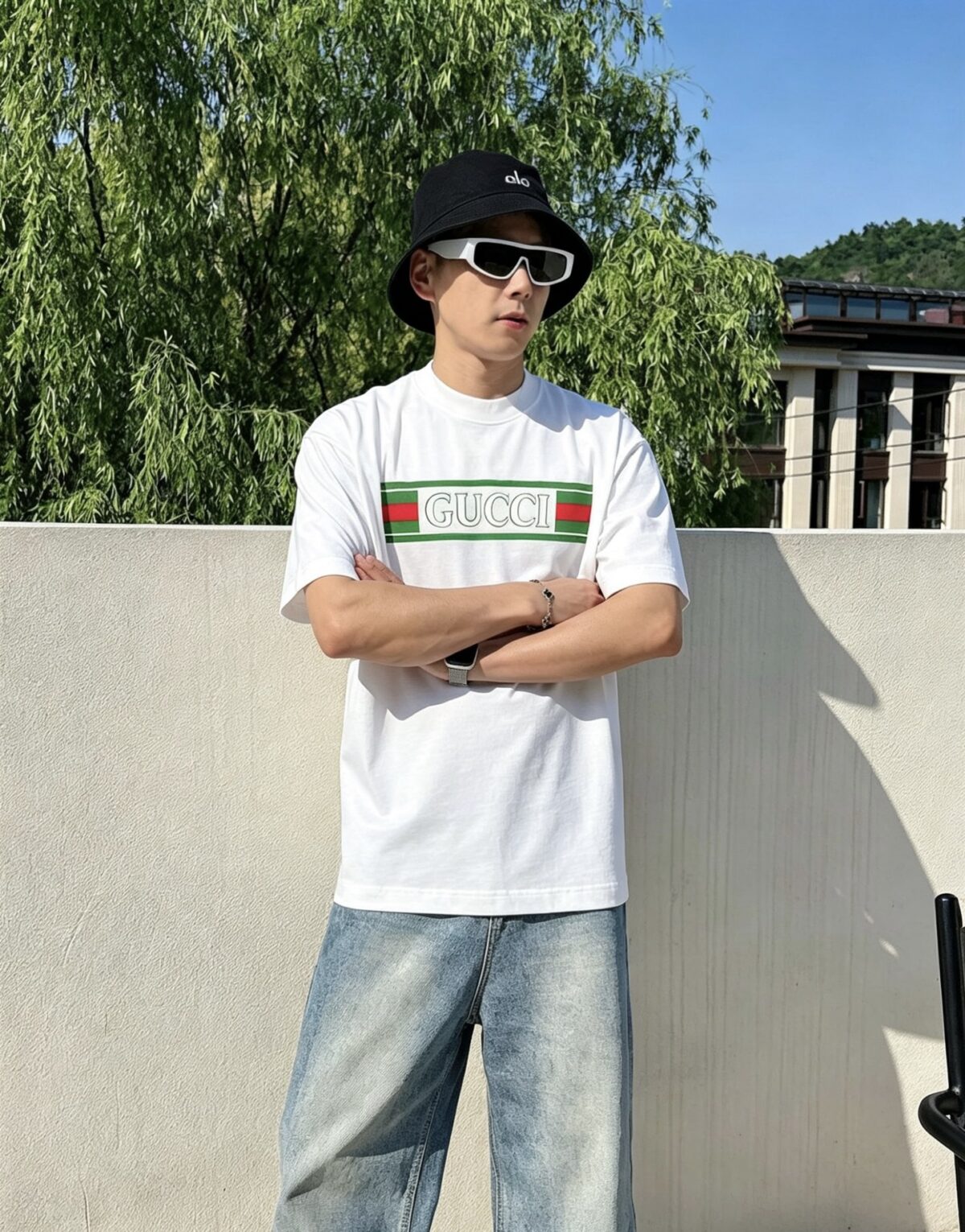 weigou_209075_8_7fa4ce67ac P80 gucc~古奇 厚板字母滴胶, 《区别通货面料》双纱 7A抗菌短袖tee 上身十分舒适,男女同款半袖,落肩宽松版型 颜色: 黑色 白色 咖啡色 尺码:S(90-130斤) M(125-150斤) L(135-165斤) XL(160-190斤) XXL(185-220斤)