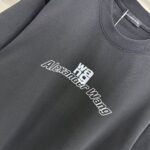 P80 大王 2026秋冬新款360克重磅短袖t恤 3D立体硅胶烫钻 圆领短袖T恤 实物很棒男女同款宽松版 尺码S M L XL XXL 五个码 黑色 白色 紫色