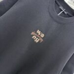 P85 大王 2026秋冬新款360克重磅短袖t恤 3D立体硅胶烫钻 圆领短袖T恤 实物很棒男女同款宽松版 尺码S M L XL XXL 五个码 黑色 白色 棕色