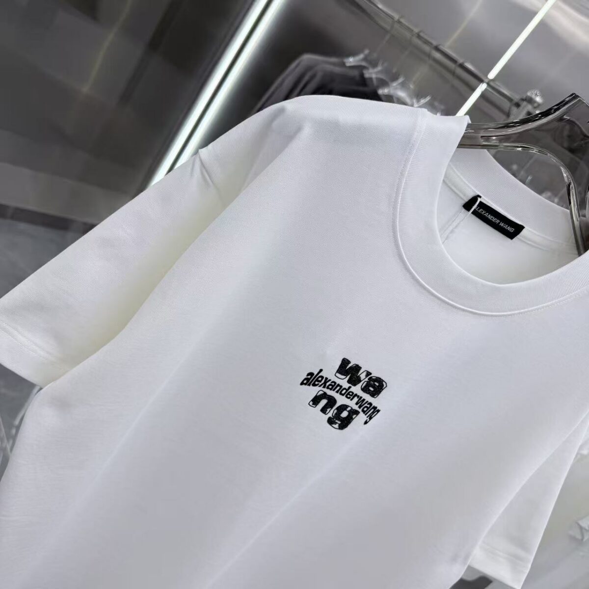 P85 大王 2026秋冬新款360克重磅短袖t恤 3D立体硅胶烫钻 圆领短袖T恤 实物很棒男女同款宽松版 尺码S M L XL XXL 五个码 黑色 白色 棕色