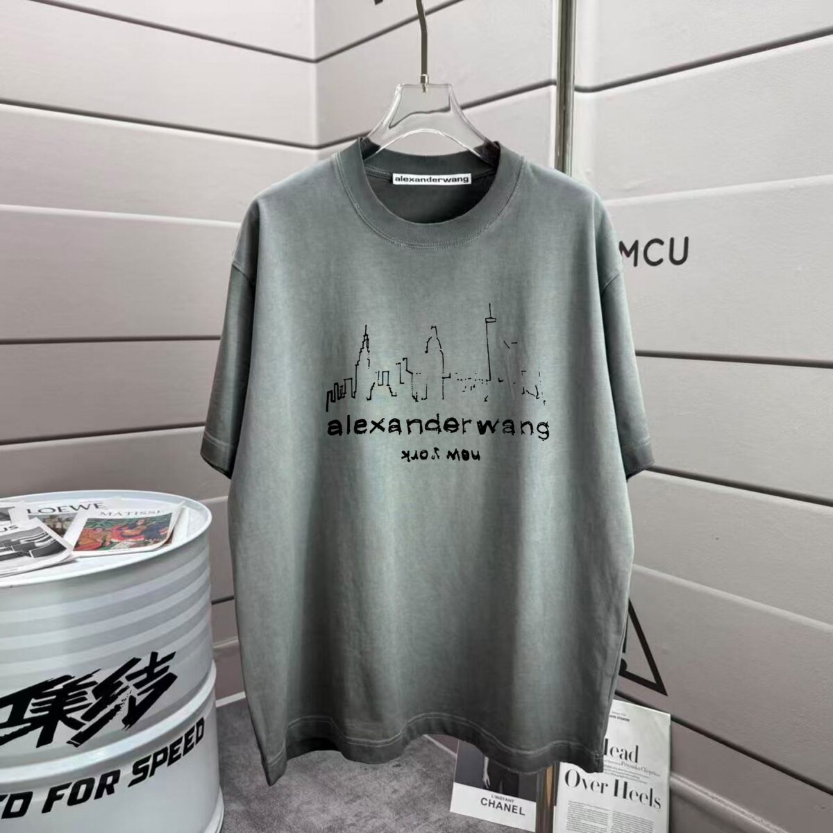 P80 亚力山大* Alexand* 2026春夏新款 洗水磨破320克圆领短袖tee 男女同款宽松版 颜色 :洗水深黑 洗水白 洗水灰 褐色 洗水紫色 尺码 :S M L XL XXL 尺码： S （90-130斤） M （120-150斤） L （140-165斤） XL （160-180斤） XXL （180-210斤）