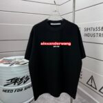 P80 亚力山大* Alexand* 2026春夏新款 洗水磨破320克圆领短袖tee 男女同款宽松版 颜色 :洗水深黑 洗水白 洗水灰 褐色 洗水紫色 尺码 :S M L XL XXL 尺码： S （90-130斤） M （120-150斤） L （140-165斤） XL （160-180斤） XXL （180-210斤）