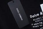 P80 DG230克双纱料短袖上新，黑色，白色码数S一XXL，