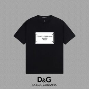 P70 [DG 杜嘉班纳] 2025FW短袖T恤 LOGO厚板 高端26s双纱300克面料 重磅面料 定制拉架罗纹同缸同染 三标齐全 男女同款 颜色：黑色 白色 尺码：S M L XL 2XL