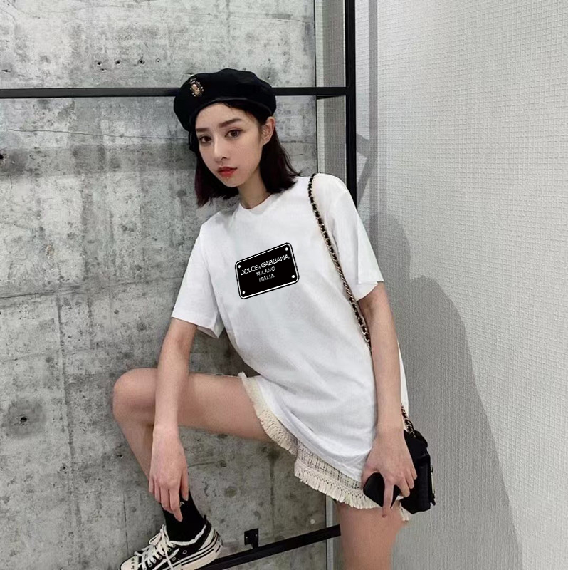 P70 DG/杜嘉班纳 印花LOGO字母百搭圆领短袖T恤男女同款 吊牌 领标 水洗唛 三标齐全 尺码：S-XXL 颜色：黑色，白色