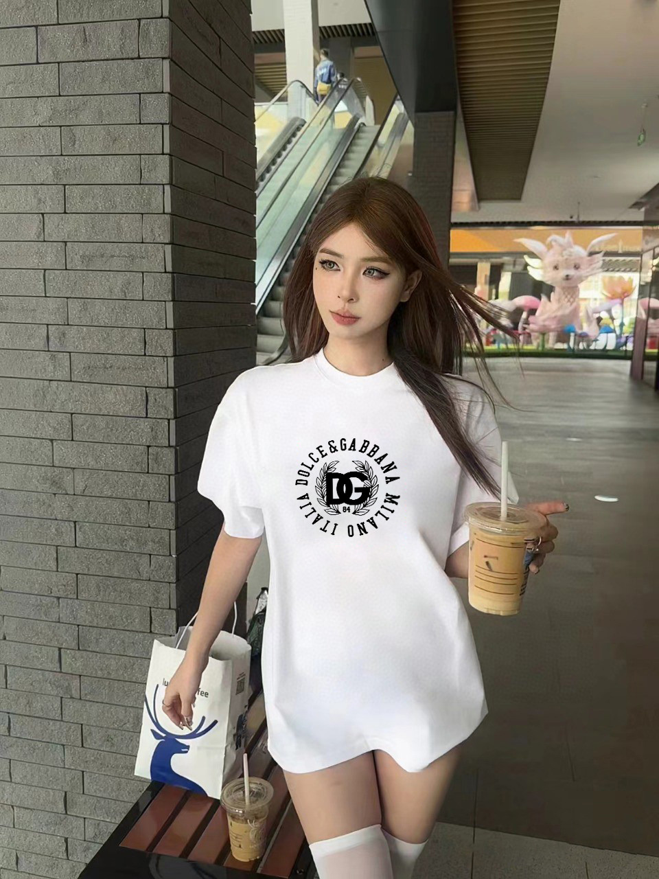 P70 DG/杜嘉班纳 印花LOGO字母百搭圆领短袖T恤男女同款 吊牌 领标 水洗唛 三标齐全 尺码：S-XXL 颜色：黑色，白色