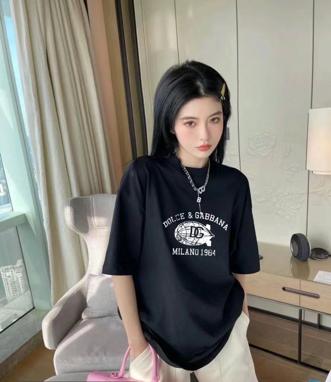P70 DG/杜嘉班纳 印花LOGO字母百搭圆领短袖T恤男女同款 吊牌 领标 水洗唛 三标齐全 尺码：S-XXL 颜色：黑色，白色