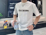 P70 DG/杜嘉班纳 印花LOGO字母百搭圆领短袖T恤男女同款 吊牌 领标 水洗唛 三标齐全 尺码：S-XXL 颜色：黑色，白色