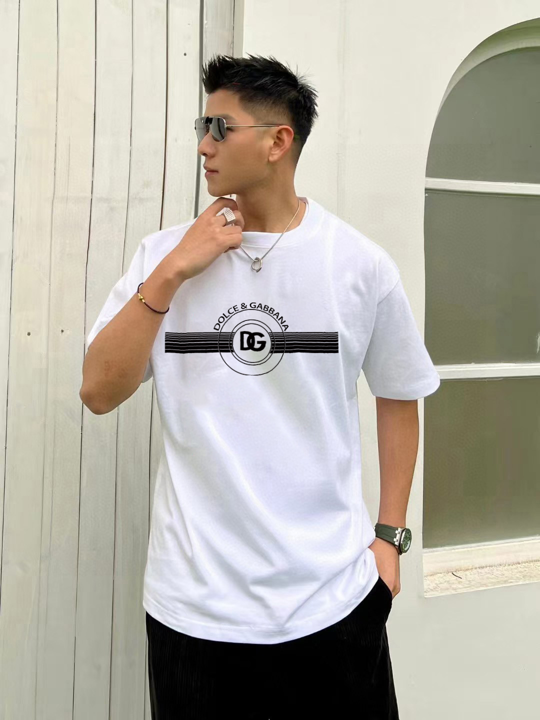 P70 DG/杜嘉班纳 印花LOGO字母百搭圆领短袖T恤男女同款 吊牌 领标 水洗唛 三标齐全 尺码：S-XXL 颜色：黑色，白色