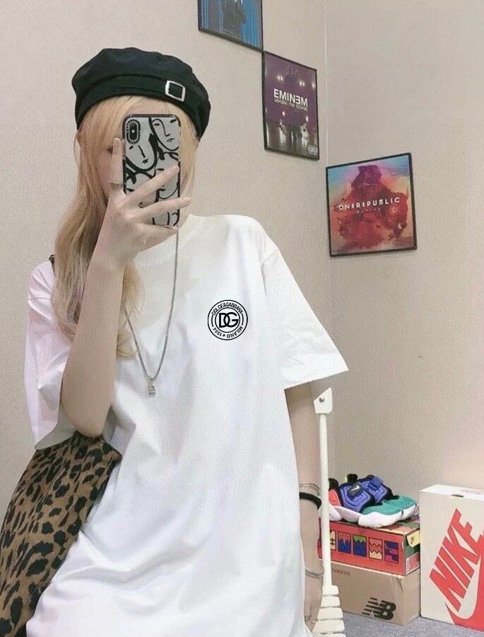 P70 DG/杜嘉班纳 印花LOGO字母百搭圆领短袖T恤男女同款 吊牌 领标 水洗唛 三标齐全 尺码：S-XXL 颜色：黑色，白色