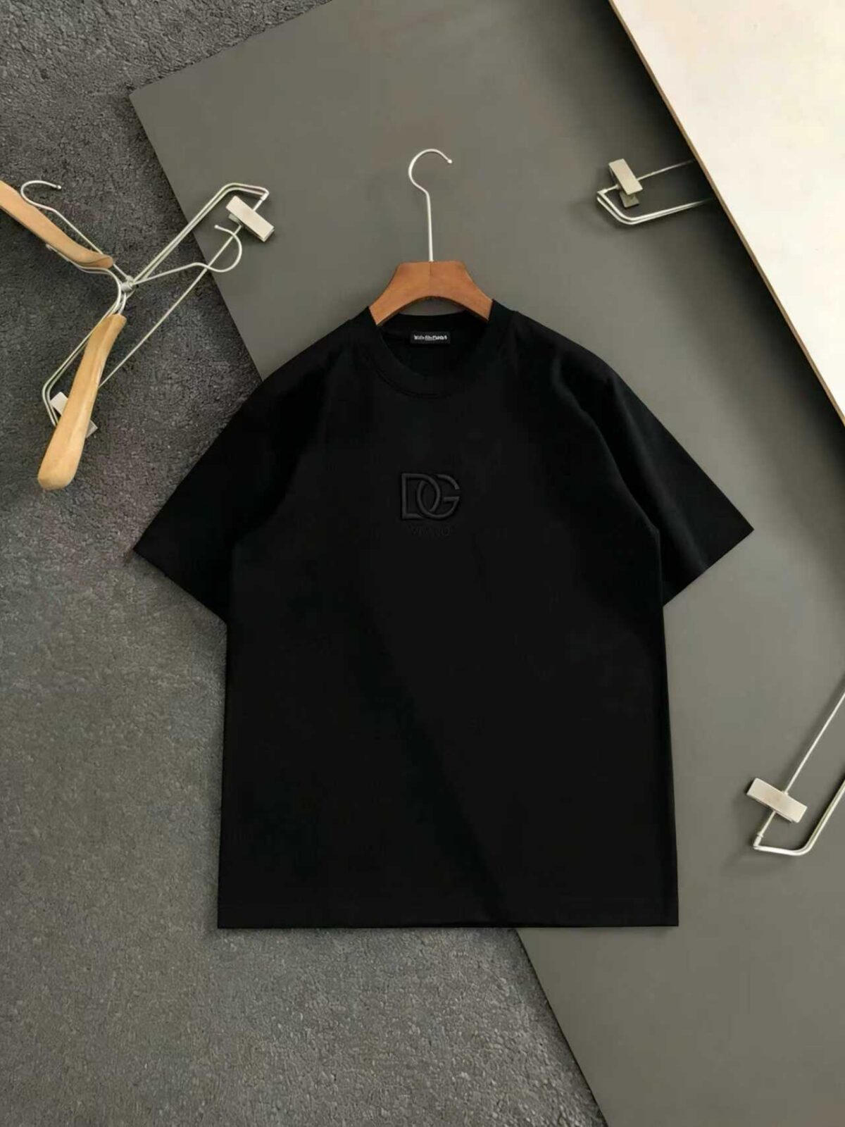 P75 Dg#230克双纱料短袖上新，刺绣Logo，黑色，白色，橙色，码数S一ⅹxl