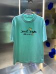 P70 DG/杜嘉* 2025ss 标识Logo印花简约百搭圆领短袖T恤宽松男女同款 颜色：黑色 白色 绿色 紫色 尺码: S M L XL XXL