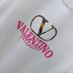 P80 华伦 2026秋冬新款 3D立体硅胶 360克圆领短袖 实物很棒 男女同款宽松版 尺码S M L XL XXL 五个码 黑色 白色 灰色