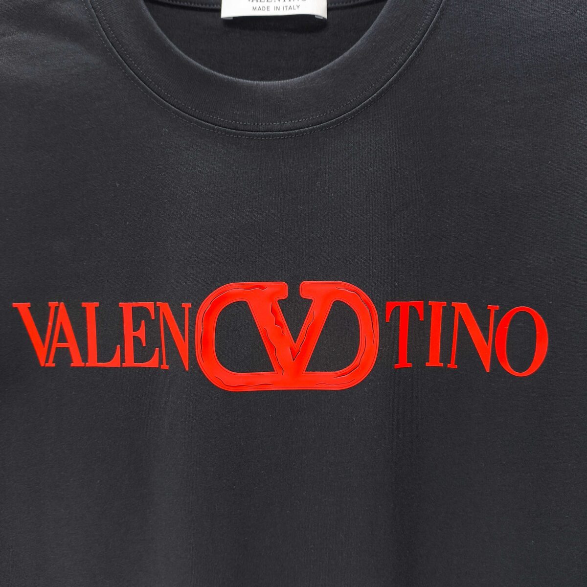 P75 VALEN* 华伦天奴 2026新款 厚板胶短袖t恤 宽松版型男女同款 尺码 S M L XL XXL 黑色 白色