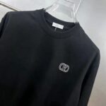 P75 valent*no *华伦 经典刺绣logo字母 《区别通货面料》双纱纯棉上衣 7a抗菌短袖tee 上身十分舒适，男女同款半袖，落肩宽松版型 颜色: 黑色 白色 咖啡色 尺码：S（90-130斤） M（125-150斤） L（135-165斤） XL（160-190斤） XXL（185-220斤）