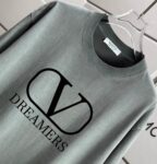 P80 VALENTIN* 华伦天*奴 2026春夏新款 洗水磨破320克圆领短袖tee 男女同款宽松版 颜色 :洗水黑 洗水白 洗水灰 洗水紫色 尺码 :S M L XL XXL 尺码： S （90-130斤） M （120-150斤） L （140-165斤） XL （160-180斤） XXL （180-210斤）