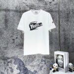 P70 MONCLE* 蒙口* 新款短袖T恤 经典字母植绒logo 宽松版型男女同款 尺码 S M L XL XXL 黑色 白色 藏青色