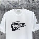 P70 MONCLE* 蒙口* 新款短袖T恤 经典字母植绒logo 宽松版型男女同款 尺码 S M L XL XXL 黑色 白色 藏青色