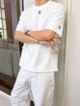 weigou_223026_7_7e9a39f986 P75 moncle~ 蒙口logo刺绣字母徽章 《区别通货面料》7a抗菌短袖tee 负离子上身十分舒适,男女同款半袖,落肩宽松版型 颜色: 黑色 白色 咖啡色 尺码:S(90-130斤) M(125-150斤) L(135-165斤) XL(160-190斤) XXL(185-220斤)