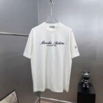 weigou_224356_0_4ba4067fe0 P80 moncle~ 蒙口刺绣字母徽章 《区别通货面料》7a抗菌短袖tee 负离子上身十分舒适,男女同款半袖,落肩宽松版型 颜色: 黑色 白色 咖啡色 尺码:S(90-130斤) M(125-150斤) L(135-165斤) XL(160-190斤) XXL(185-220斤)
